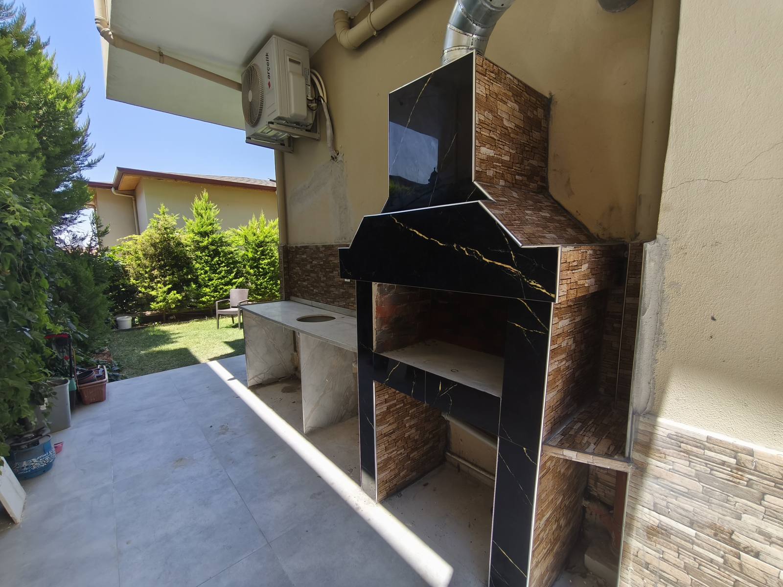 Bahçe Barbekü & Açık Mutfak Uygulaması