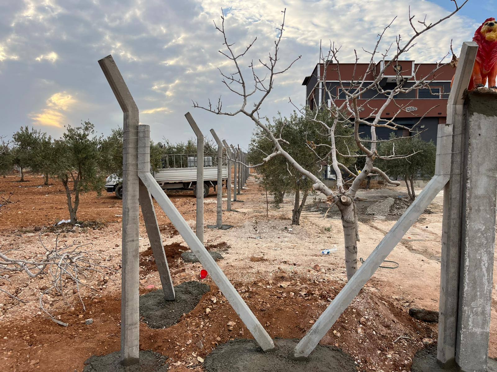 Beton Çit Direği
