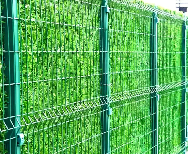 Bahçenize Çit Çektirmenin 7 Önemli Faydası